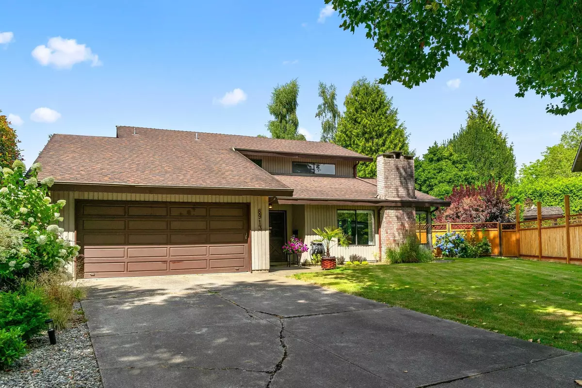 Surrey, BC V3V 6S1,8913 Jedburgh PL