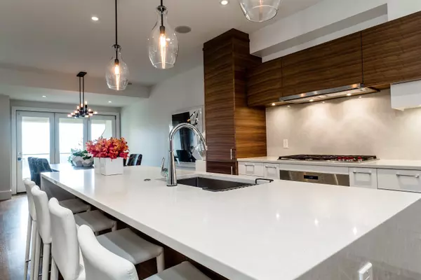 West Vancouver, BC V7S 3C8,2336 Folkestone WAY