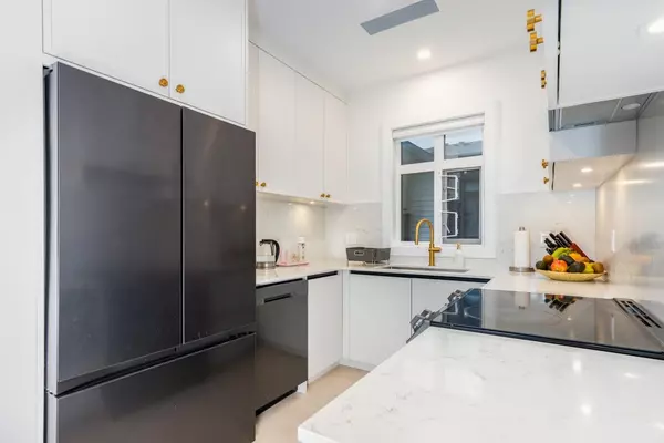 Richmond, BC V7A 1M7,9633 Steveston HWY #18