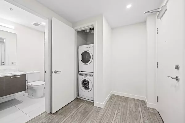 Burnaby, BC V5H 0H7,6288 Cassie AVE #2203