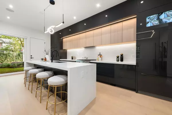 Vancouver, BC V6N 2X6,3232 W 38th AVE #1