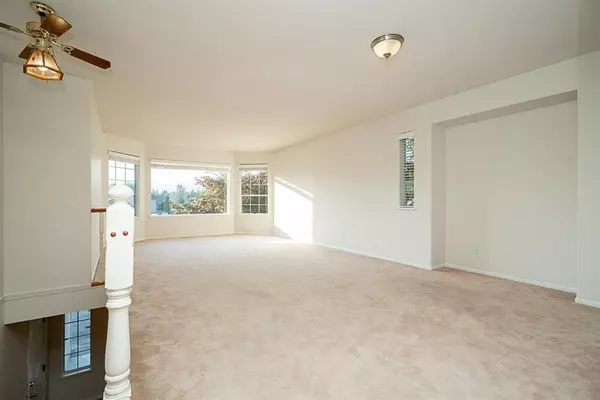 Maple Ridge, BC V2X 0G1,12466 231b ST