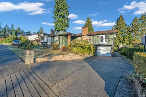 Coquitlam, BC V3C 2E8,2731 Daybreak AVE