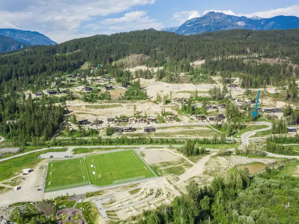 Pemberton, BC V0N 2L3,7620 Seven O'clock DR