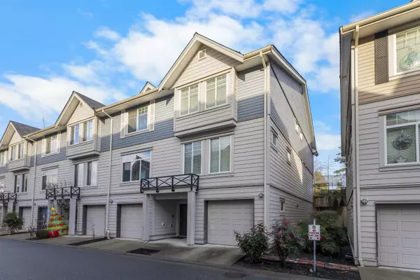 Surrey, BC V3R 7C6,15399 Guildford DR #80