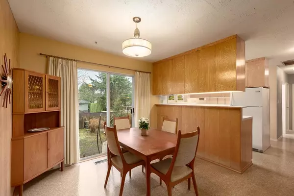 Burnaby, BC V5B 2L3,6390 Winch ST