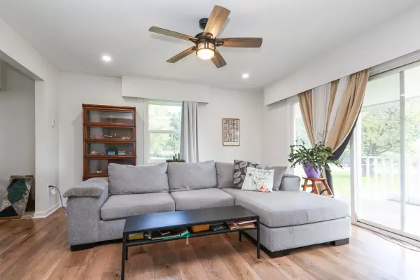 Abbotsford, BC V3G 1P3,36113 Page RD