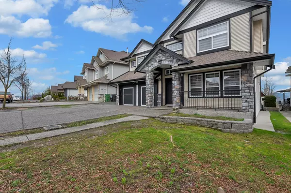 Abbotsford, BC V2T 6Z3,3490 Thurston PL