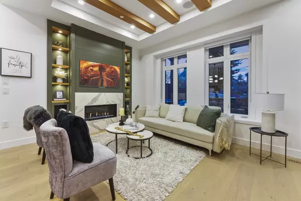 Vancouver, BC V5N 2B6,1322 E 13th AVE #1