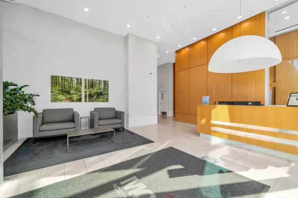 Vancouver, BC V5X 0C9,8031 Nunavut LN #2205