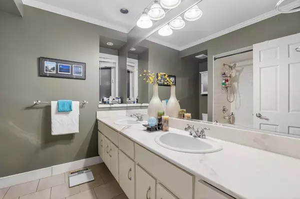 Vancouver, BC V6N 3M4,4158 Salish DR