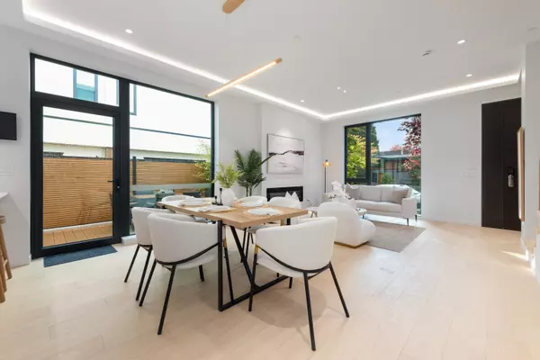 Vancouver, BC V6P 2R8,8226 Adera ST #2