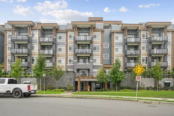 Chilliwack, BC V2P 0J8,45562 Airport RD #206