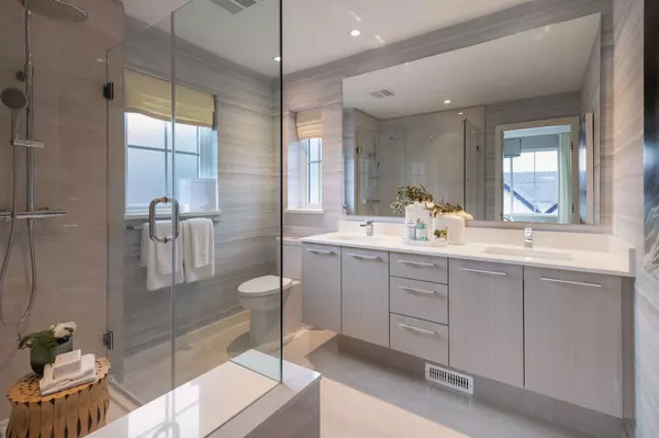 Coquitlam, BC V3E 0N8,3637 Sheffield AVE #133