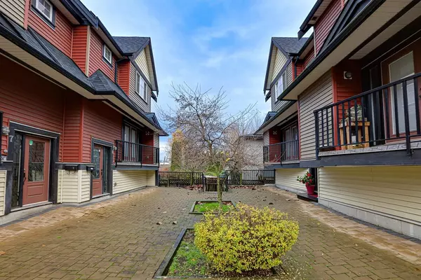 New Westminster, BC V3M 5M6,305 Jardine ST #5