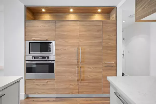 Burnaby, BC V3N 0H2,7303 Noble LN #1501