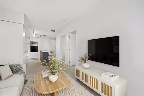 Vancouver, BC V5T 0K4,180 E 2nd AVE #604