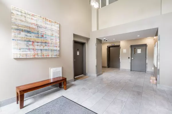 Surrey, BC V3X 0G3,14358 60 AVE #214