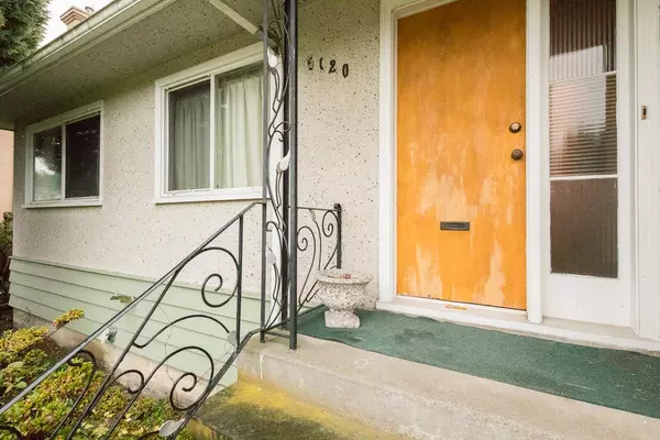 Burnaby, BC V5B 2P6,6120 Halifax ST