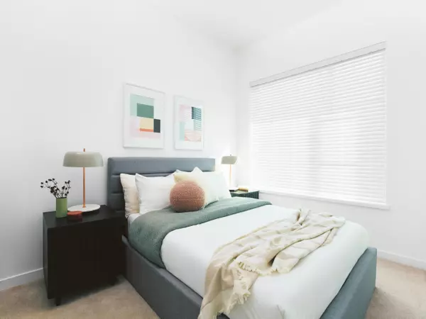 Surrey, BC V0V 0V0,15730 Fraser HWY #508