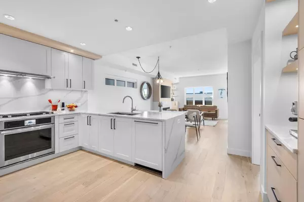 Richmond, BC V7E 0C3,12088 3rd AVE #201