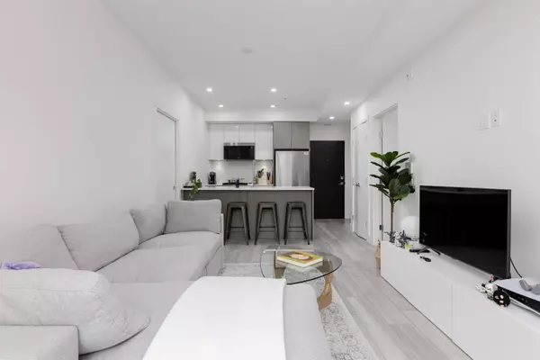 Vancouver, BC V5V 1K8,979 E 19th AVE #204