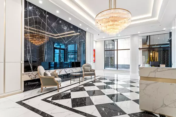 North Vancouver, BC V7L 0J8,135 E 13th ST #1406