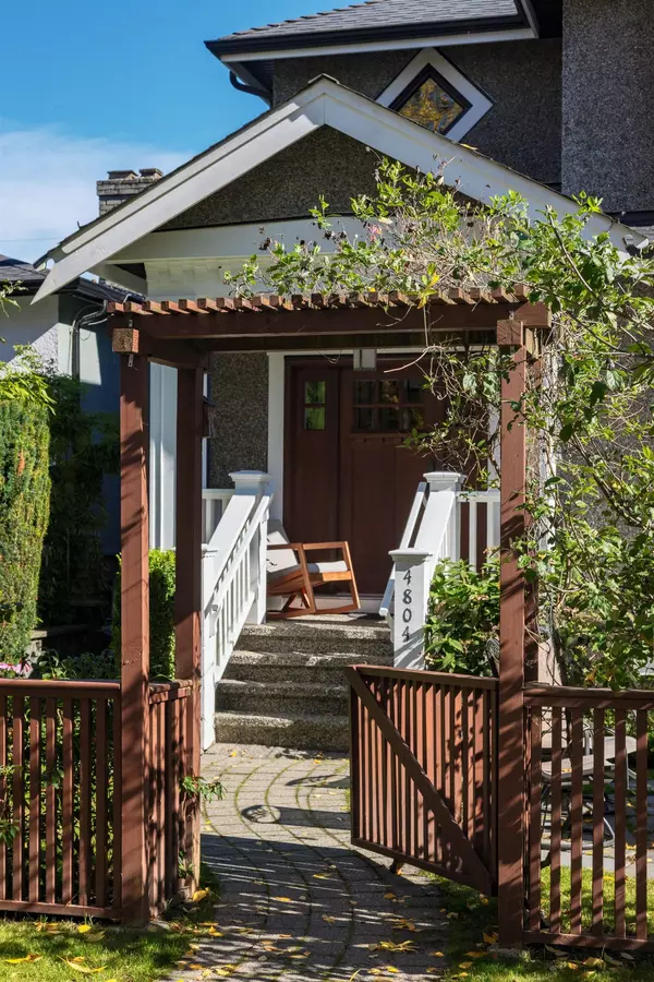 Vancouver, BC V5V 4S2,4804 Elgin ST