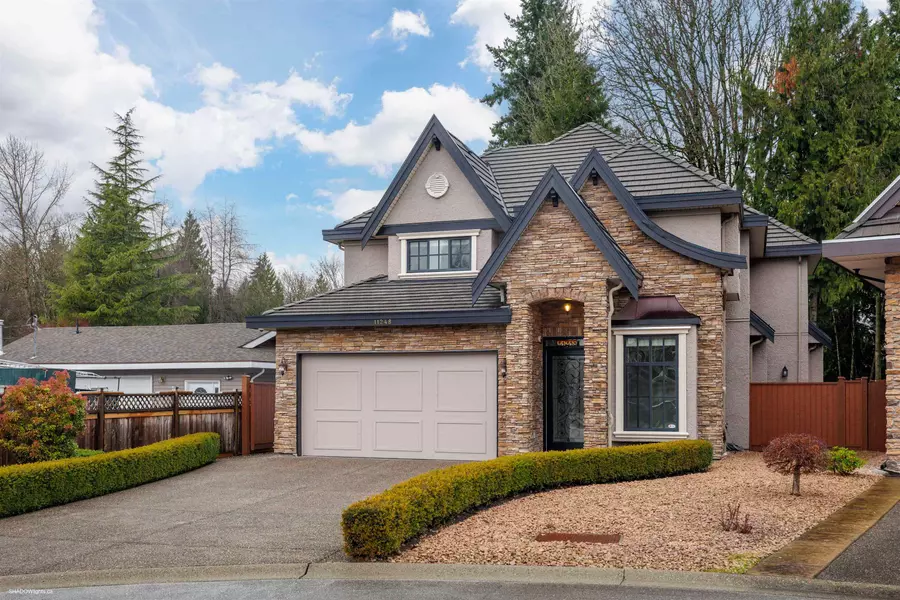 11248 156a ST, Surrey, BC V4N 0Y1