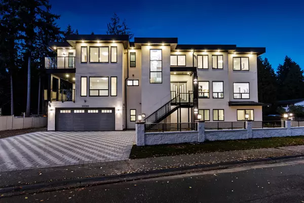 20099 45th AVE, Langley, BC V3A 6J1