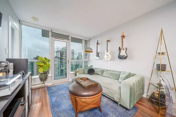 Vancouver, BC V6B 0G4,833 Seymour ST #2605