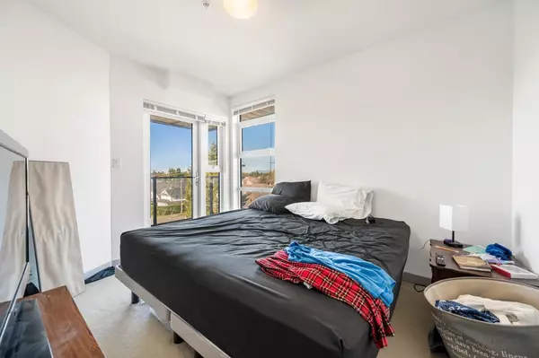 Richmond, BC V7A 0A7,10020 Dunoon DR #400