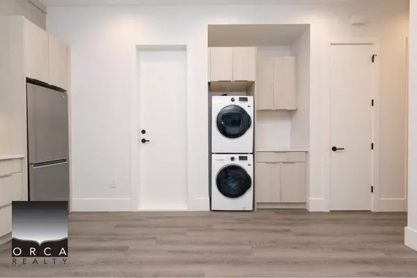 Richmond, BC V7A 2R5,10711 Roselea Crescent