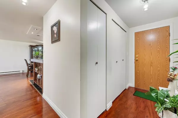 New Westminster, BC V3L 5K7,534 Sixth ST #504