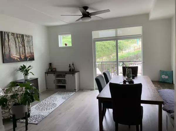 Surrey, BC V3Z 1J3,16561 17a AVE #79