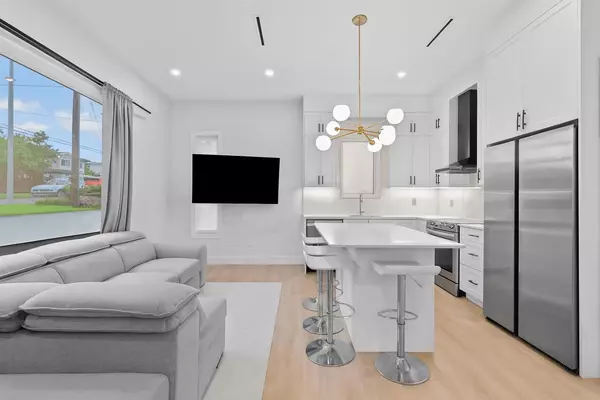 Burnaby, BC V5G 1B6,5499 Manor ST