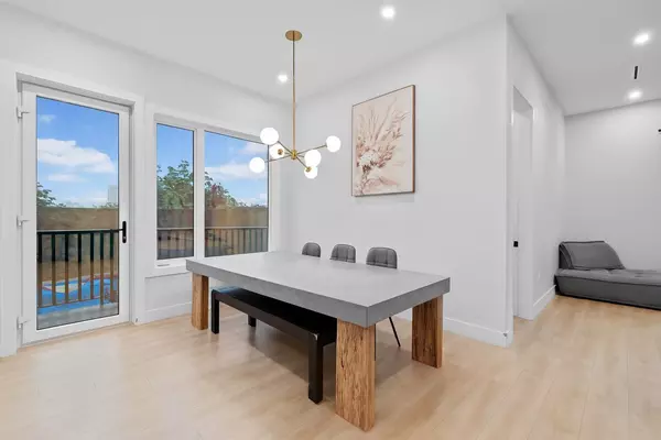 Burnaby, BC V5G 1B6,5499 Manor ST