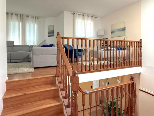 Vancouver, BC V5R 4N4,4514 Hoy ST