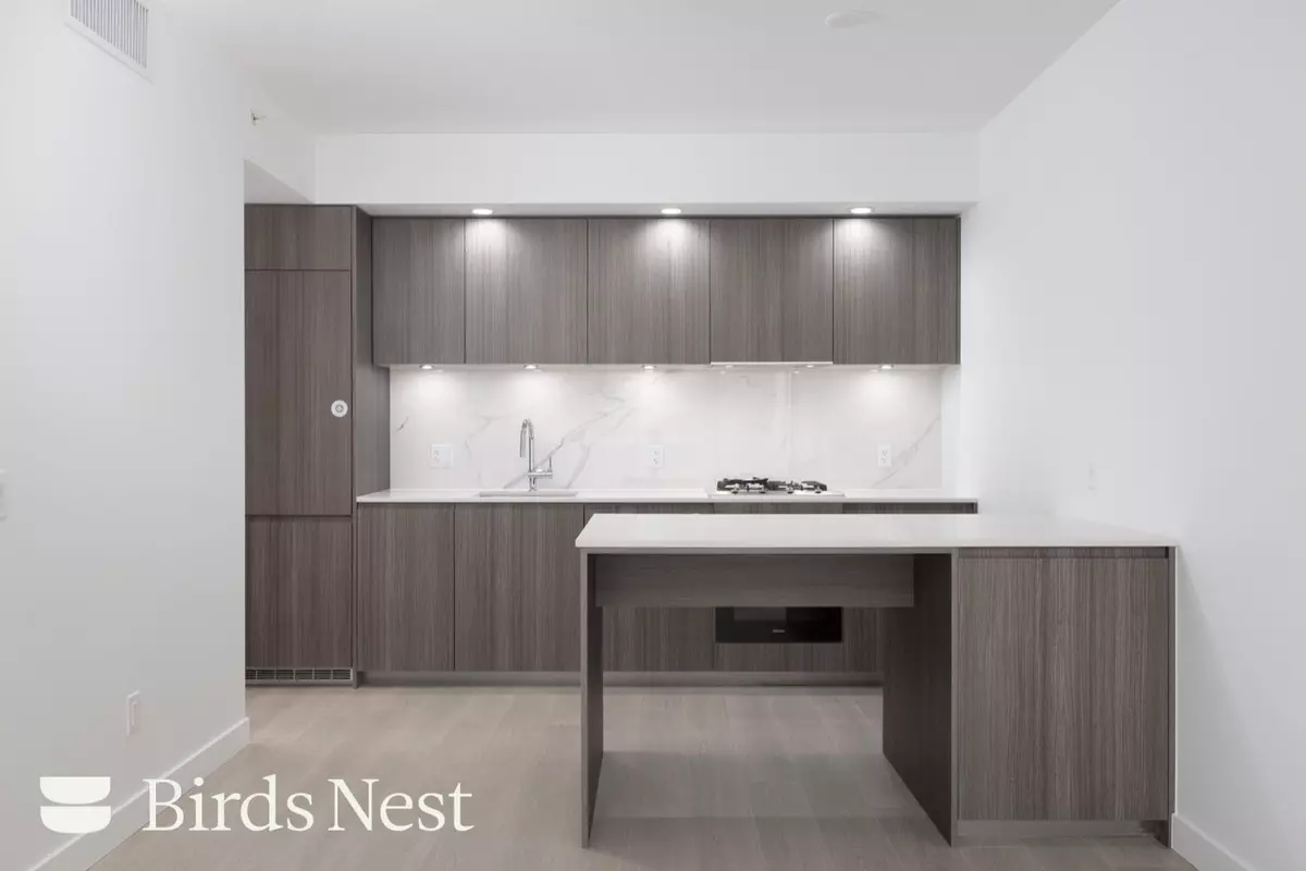 Burnaby, BC V5H 0K9,6537 Telford AVE #1201