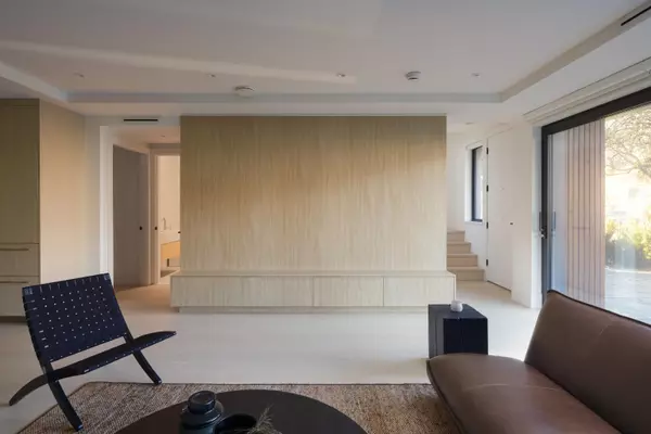 Vancouver, BC V5V 2K9,772 W 27th AVE