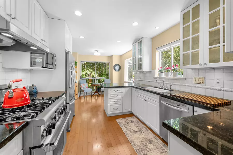 72 Jamieson CT #22, New Westminster, BC V3L 5R6