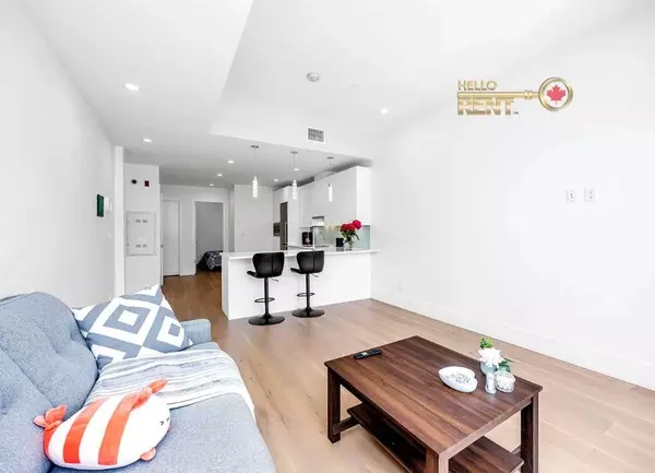 North Vancouver, BC V7P 2Y4,1591 Bowser AVE #105