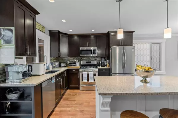 32983 Whidden AVE Mission, BC V2V 6G4