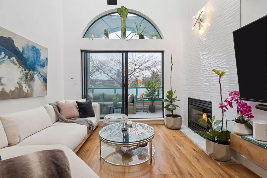 1966 Coquitlam AVE #300, Port Coquitlam, BC V3B 7P8