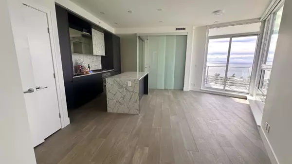 White Rock, BC V4B 0C7,1342 Johnston RD #1007