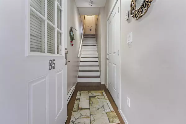 Surrey, BC V3S 8A6,15155 62a AVE #85