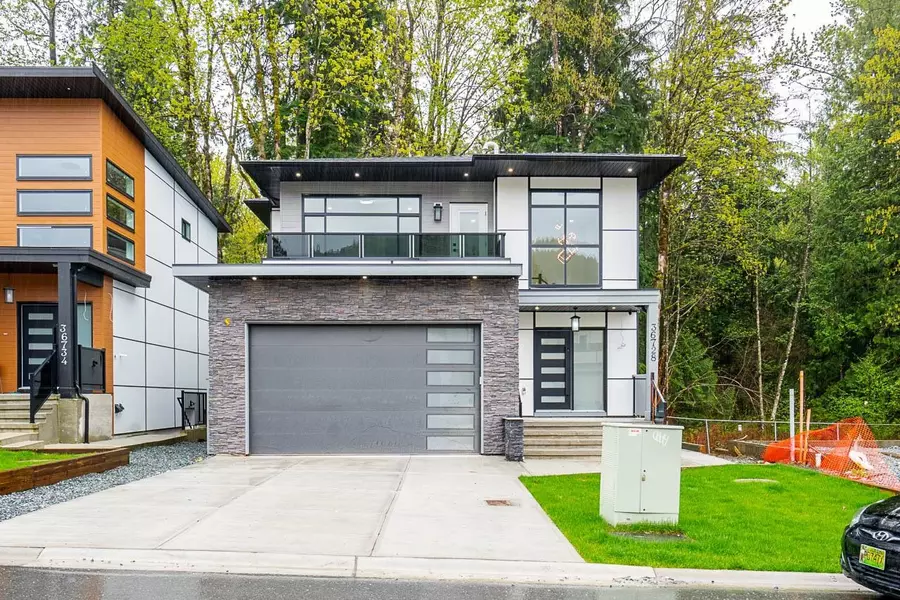 36728 Dianne Brook AVE, Abbotsford, BC V3G 0H4