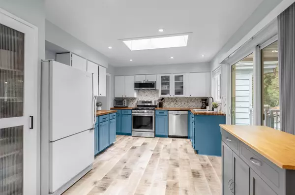 Langley, BC V3A 1H5,4540 198b ST