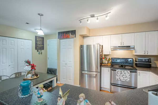 Mission, BC V2V 6J3,33599 2 AVE #211