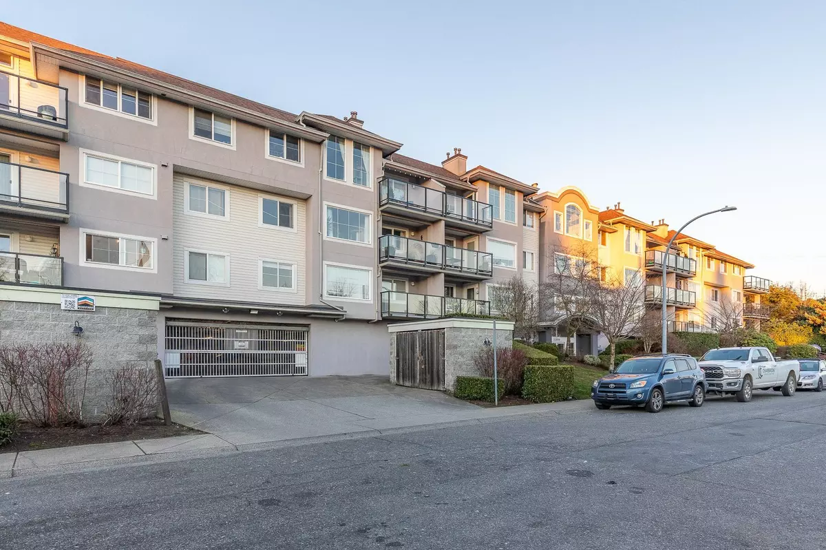 Mission, BC V2V 6J3,33599 2 AVE #211